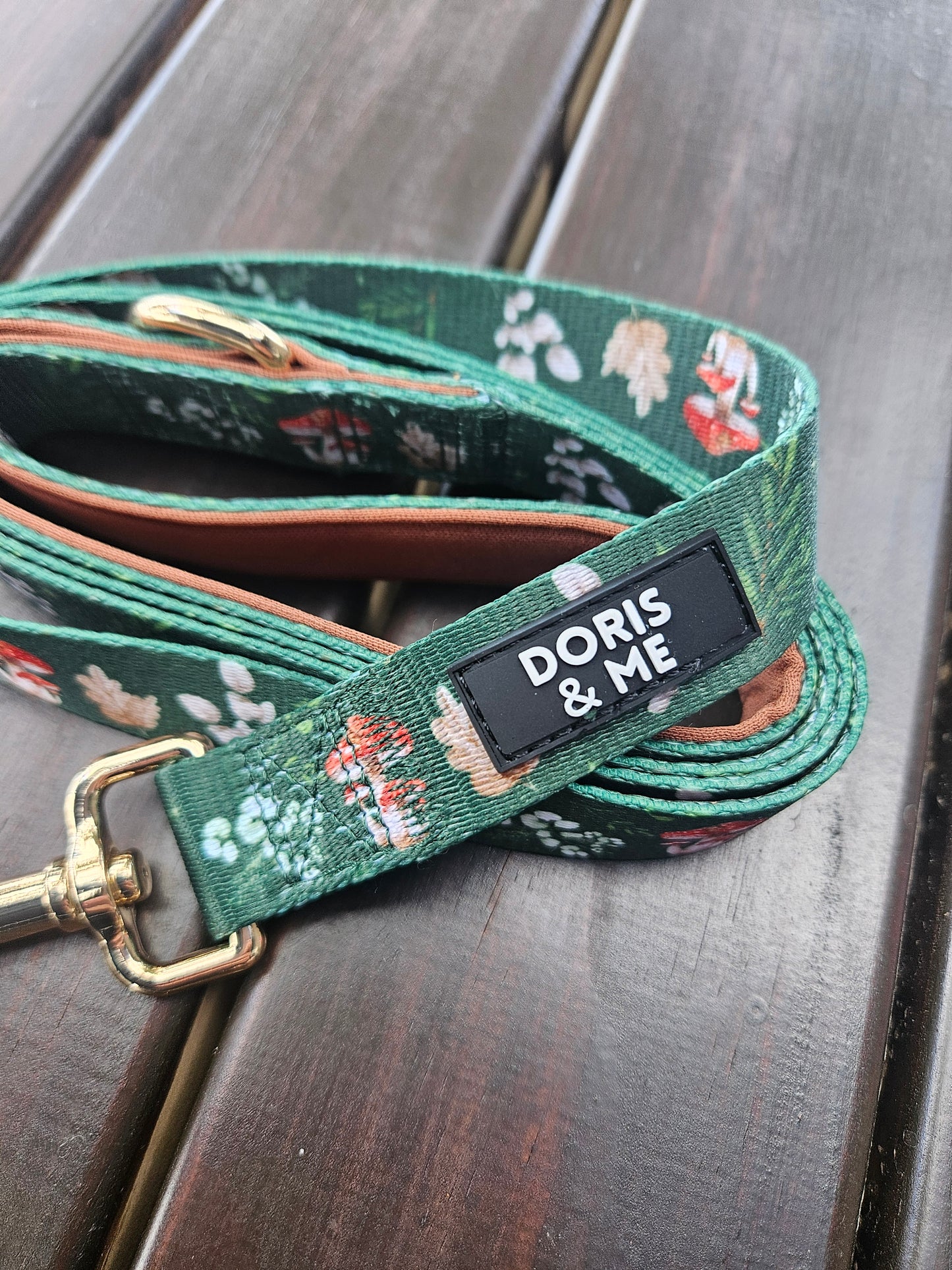 Shroomies & Zoomies- Dog Leash