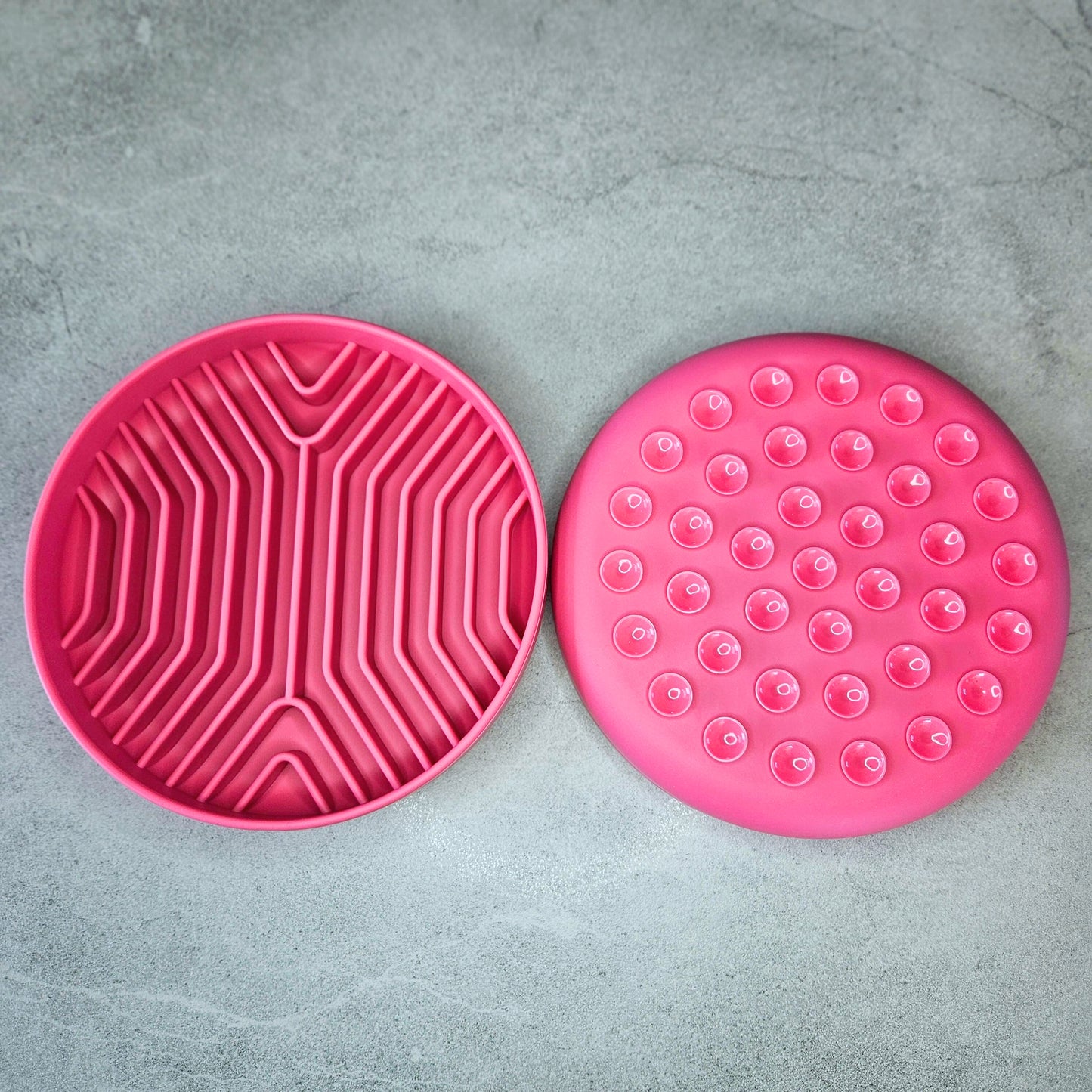 Geometric Silicone Slow Feeder - Flamingo