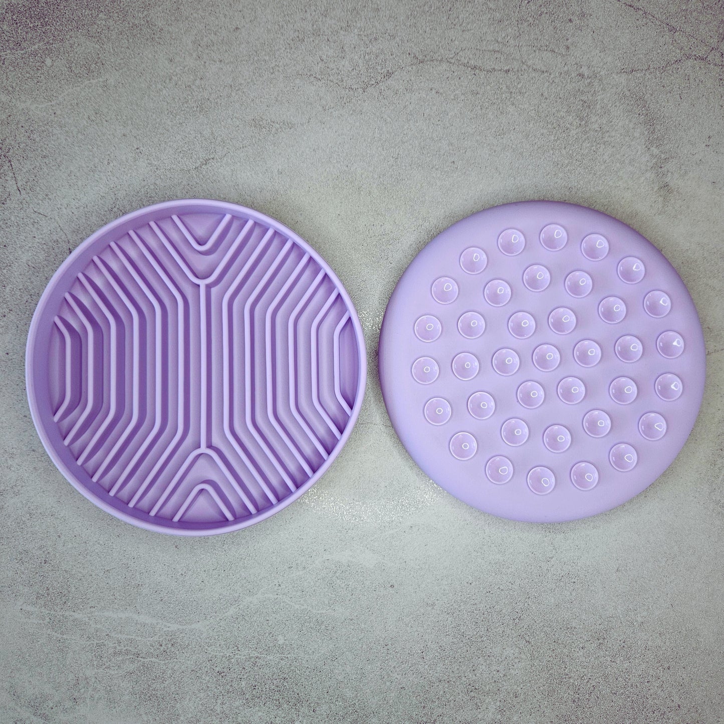 Geometric Silicone Slow Feeder - Lilac